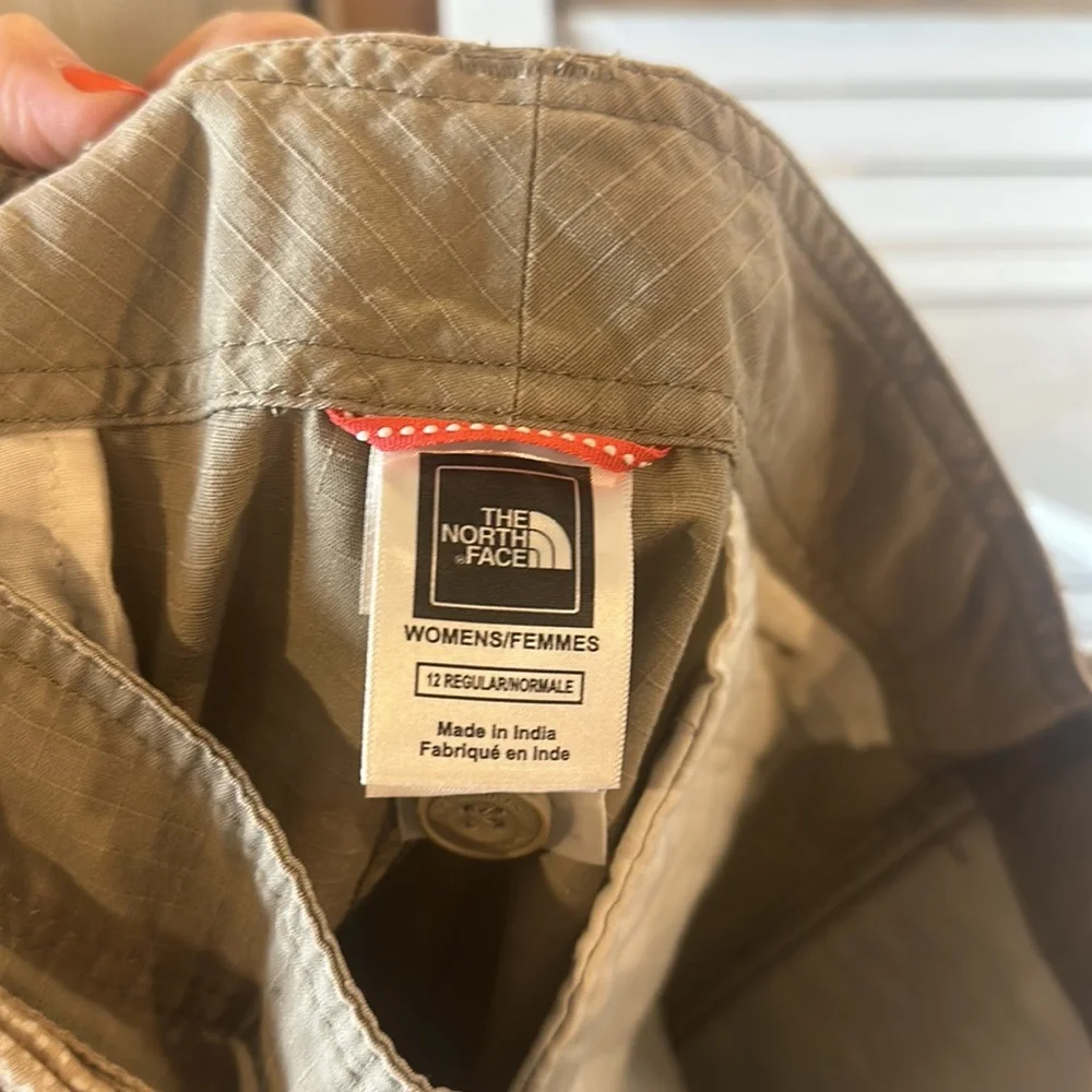 The North Face Waffle Shorts - Picture 6 of 7